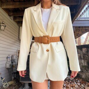 Mango White Tailored Blazer (NWOT)
